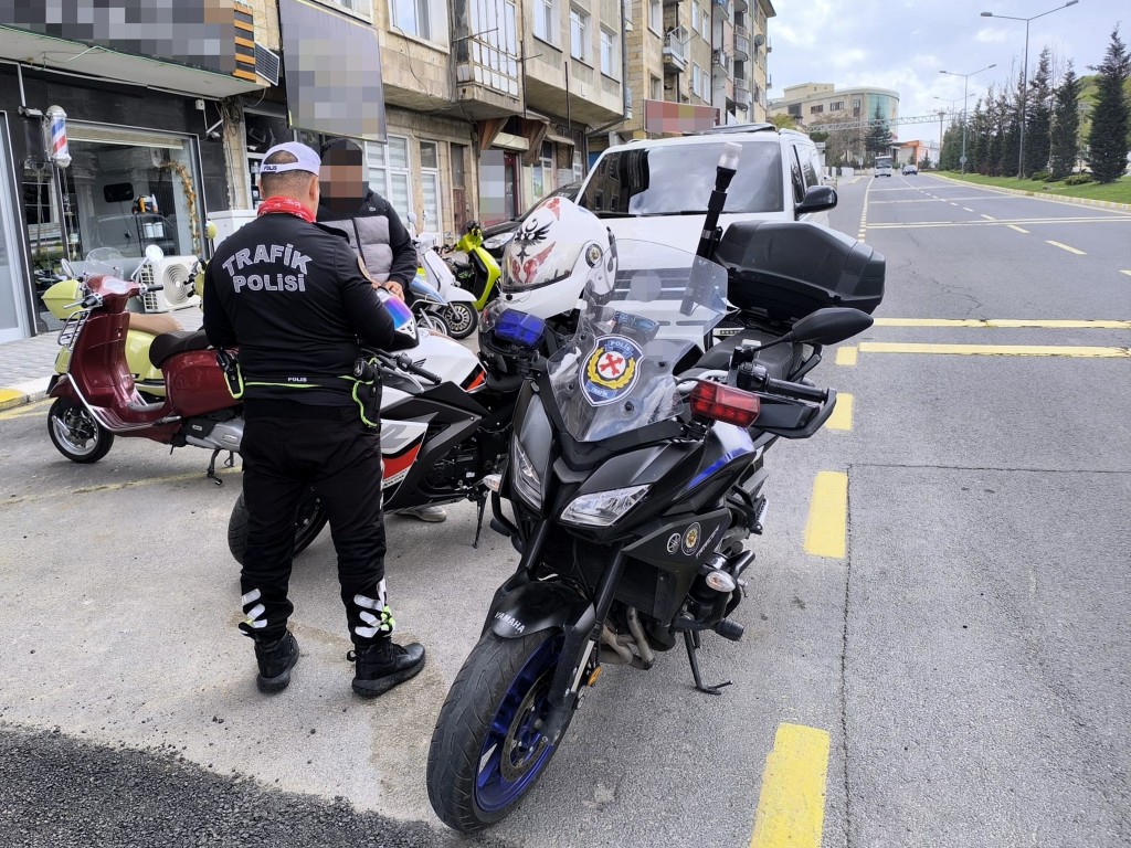 Motosiklet Uygulaması